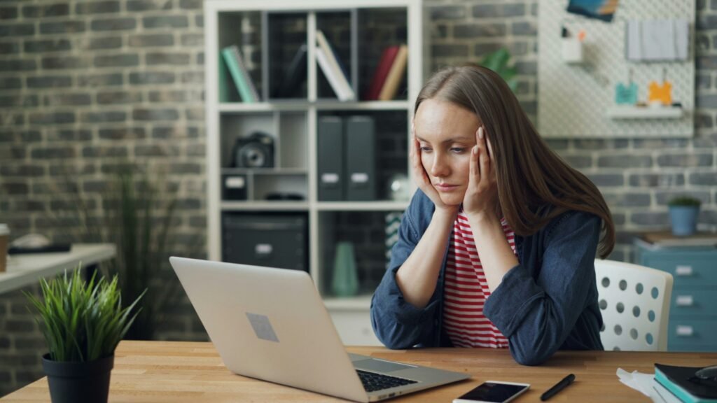 Freelancing after work to earn extra income from existing skills