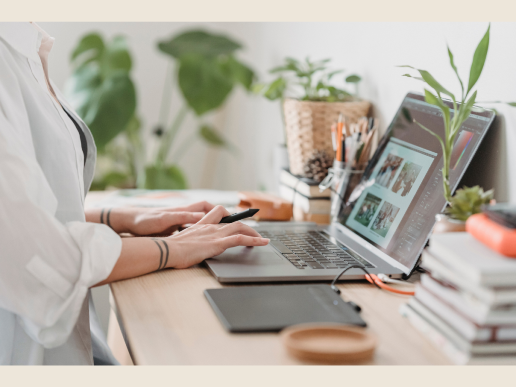 virtual assistant managing tasks at home office laptop side hustles after work for professionals